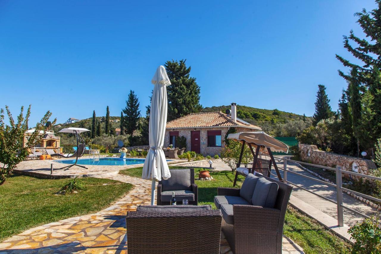 Key Villas Tsoukaladhes Ngoại thất bức ảnh