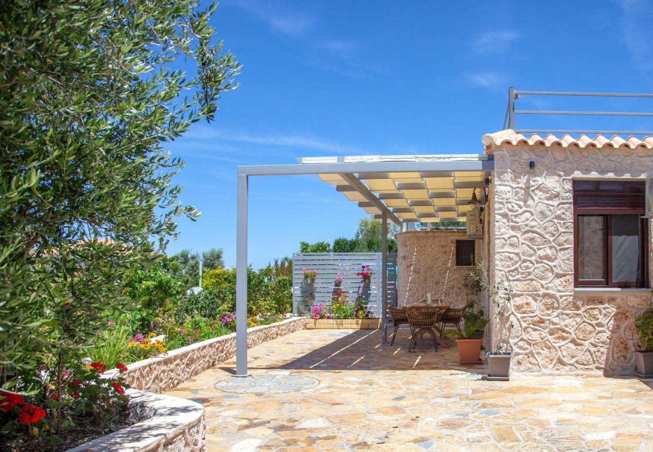 Key Villas Tsoukaladhes Ngoại thất bức ảnh